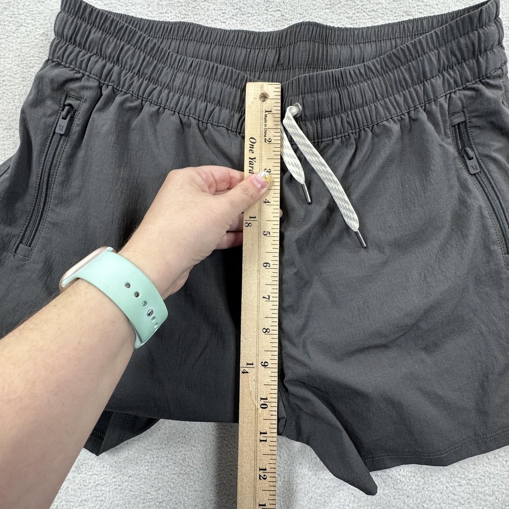 Vuori Birch Shorts Womens Medium Gray 3" High Rise Running Gym Relaxed Fit - Picture 9 of 10